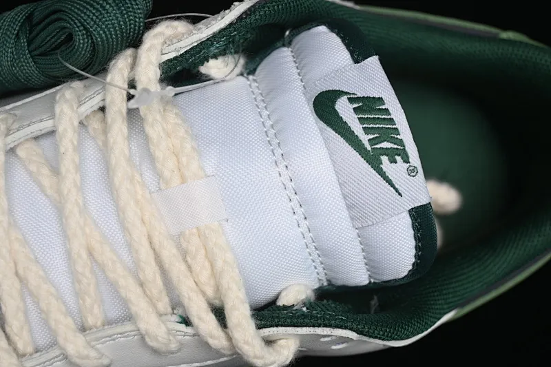 All Categories Nk SB Dunk Series Nk SB Dunk Low Low-top sneakers Nk Dunk Low Retro "Varsity Green" Panda Prank Skyline Speed ​​Chase Low-top casual sneakers DD1391-101